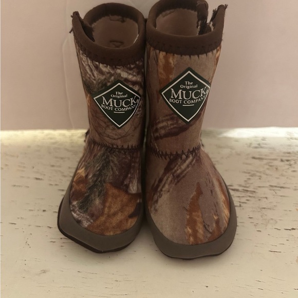Muck Boot Company Kids Camouflage Boots - Picture 1 of 3